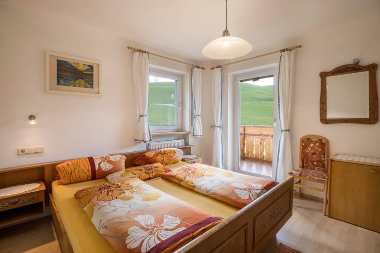Apartment "Kirchblick" near Ski & Hiking Areas with Mountain View, Wi-Fi & Garden — photo 5