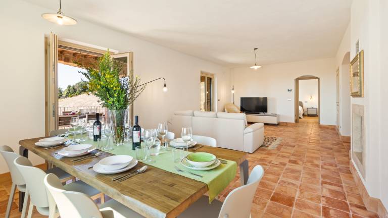 Family-oriented villa with barbeque, private pool & garden | Pets are welcome — photo 4