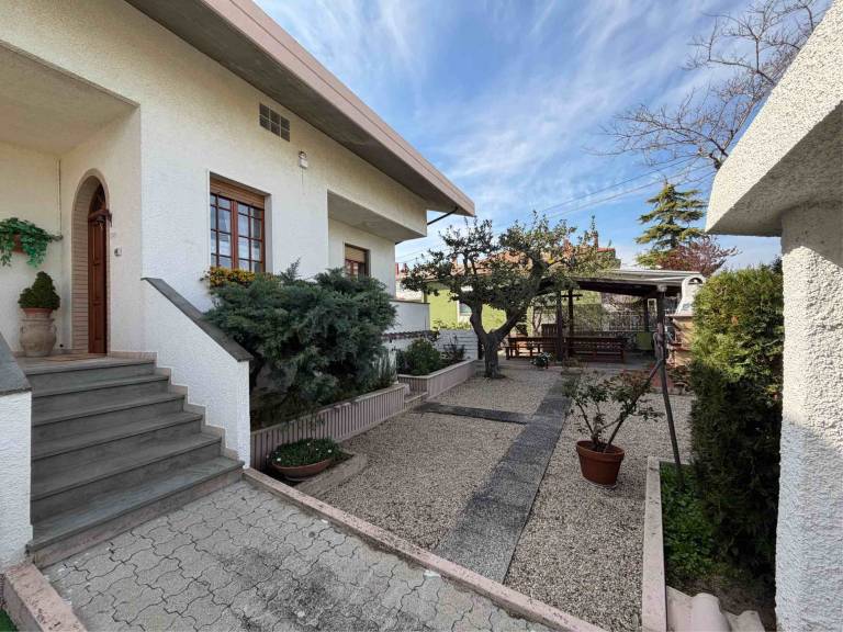 Ferienwohnung in Piane Maglierici, Montagnola f&uuml;r max. 10 Personen