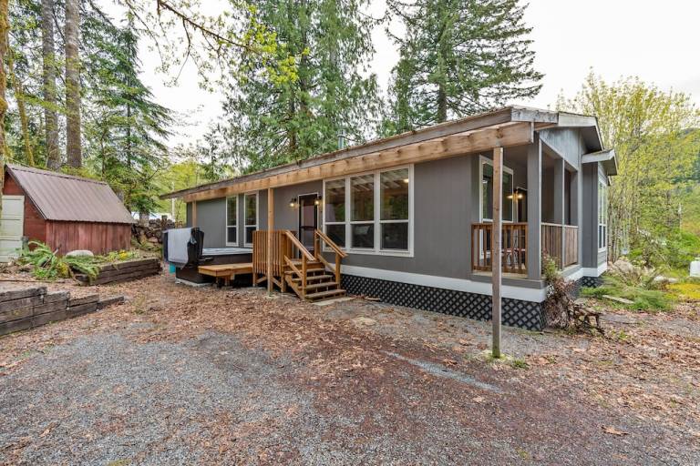 House Skykomish