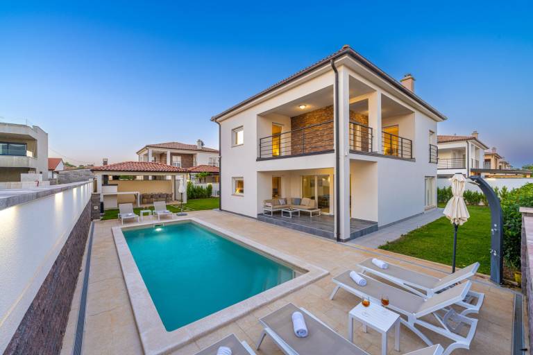 Ferienhaus in Vodnjan, Fažana für max. 9 Personen, Ferienhaus in Vodnjan, Fažana für max. 9 Personen,