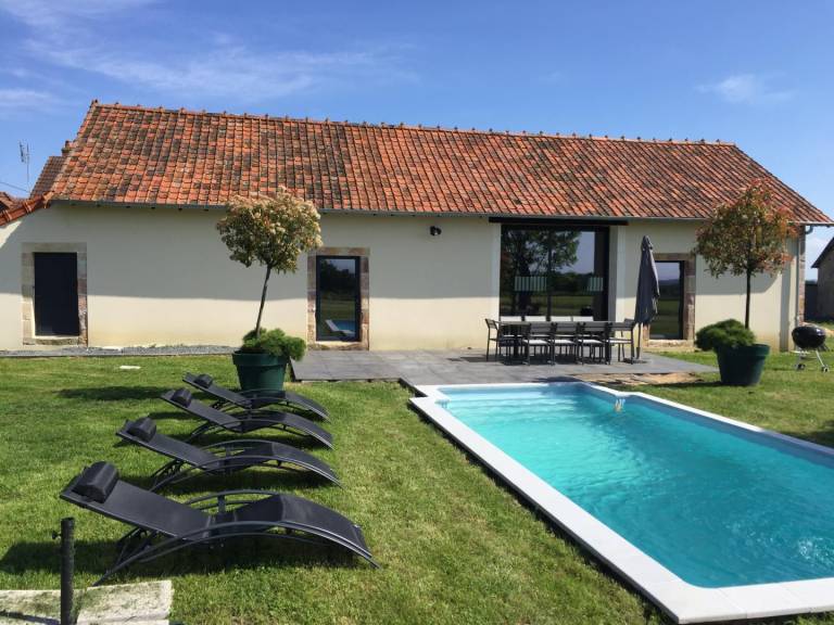 Beautiful gite with patio, yard & sauna | Dogs allowed — photo 2