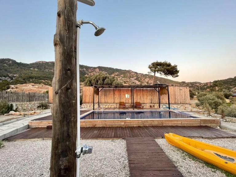 Vacation home with garden, jacuzzi & pool | Perfect for remote work | Pets are welcome — photo 4