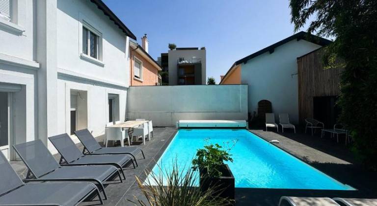 Apartment with pool | Pets are welcome — photo 5