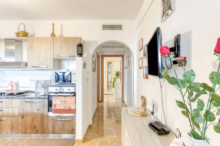 Apartment with patio | Pets allowed — photo 2