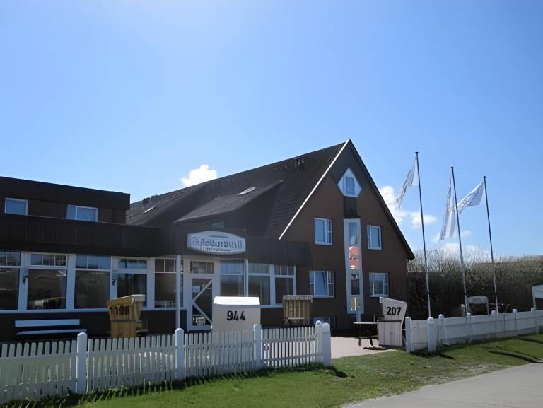 Strandhotel Achtert Diek in Wittmund