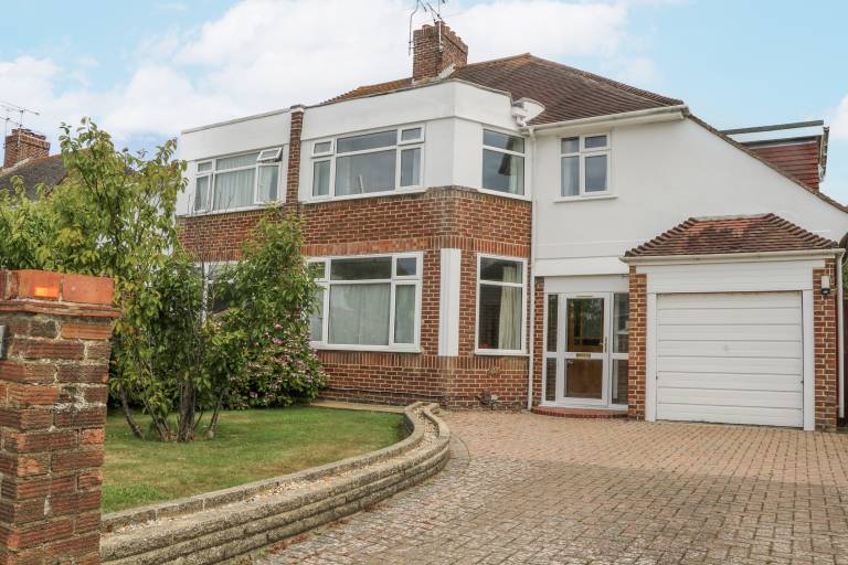 Cottage  Angmering