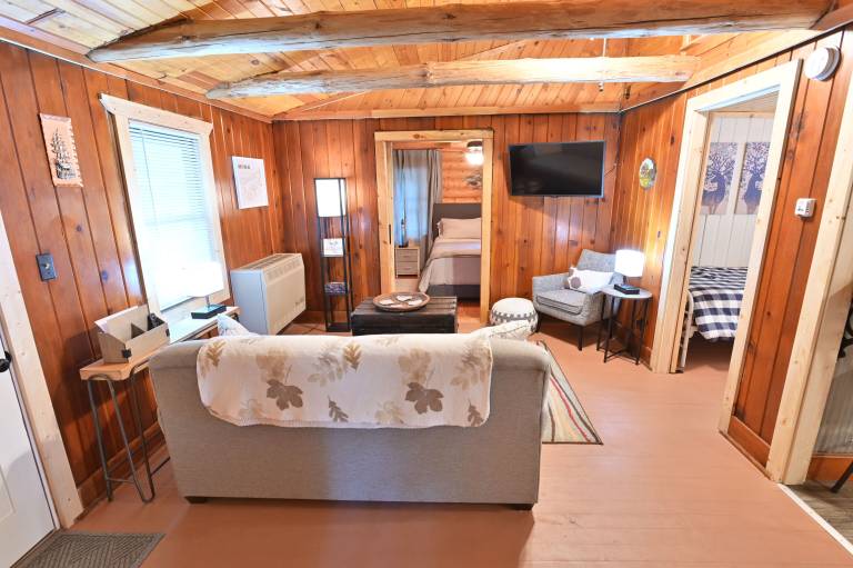 Cabin  Phelps