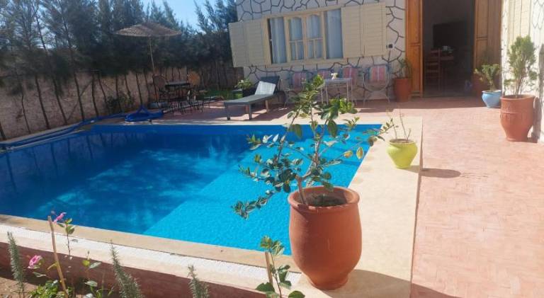 364 m&sup2; Villa