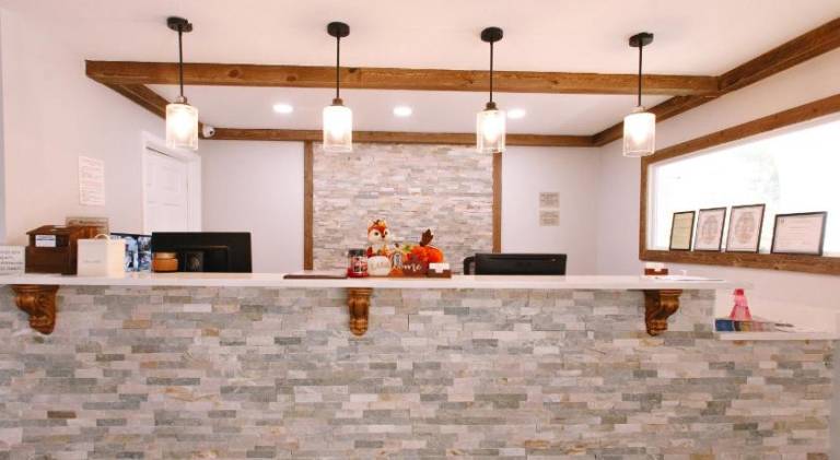 Riverbend Motel & Cabins — photo 4
