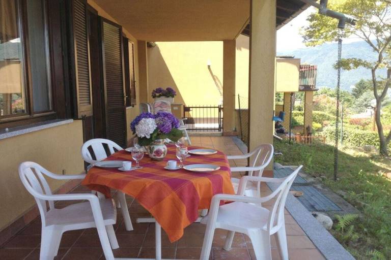 Vacation home with yard | Next to the beach | Pet-friendly — photo 4