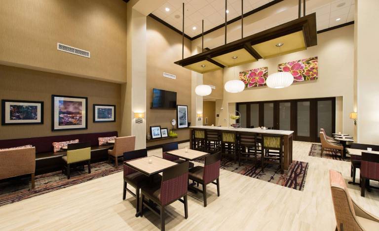 Hampton Inn & Suites Orangeburg — photo 3