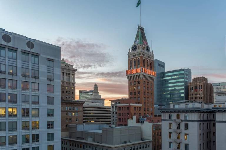 Hampton Inn Oakland Downtown City Center