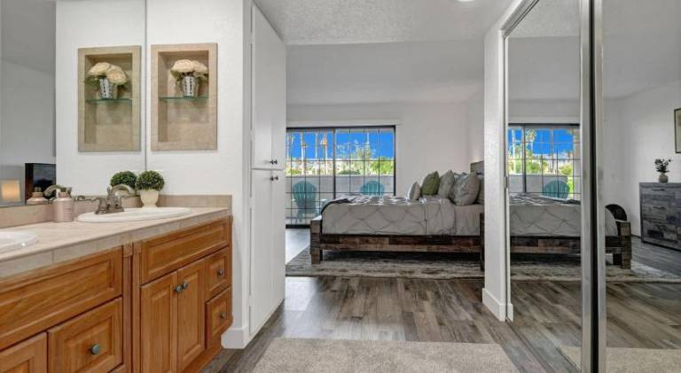 Beautiful vacation home with pool | Pets are welcome — photo 3