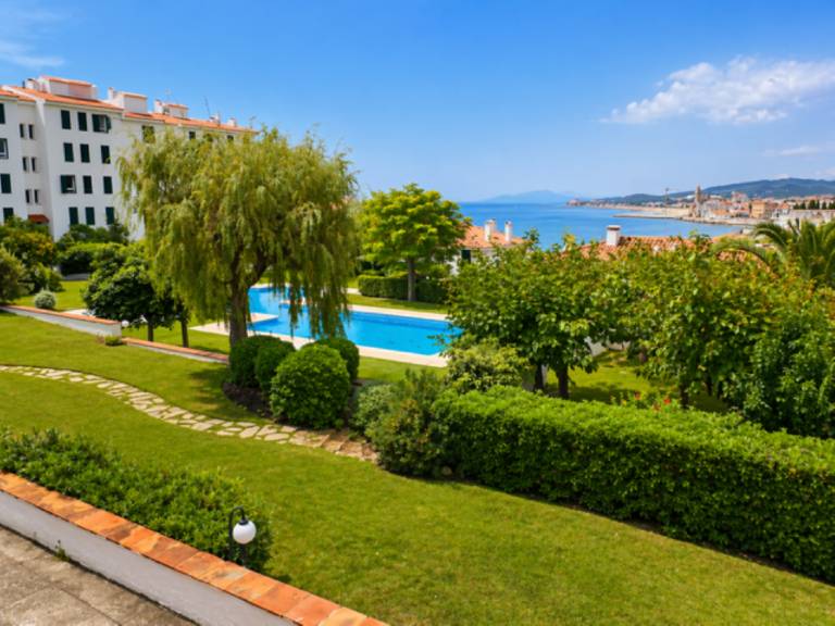 Charming apartment with pool, garden & patio | Next to the beach | Good for workation | Pets allowed — photo 4