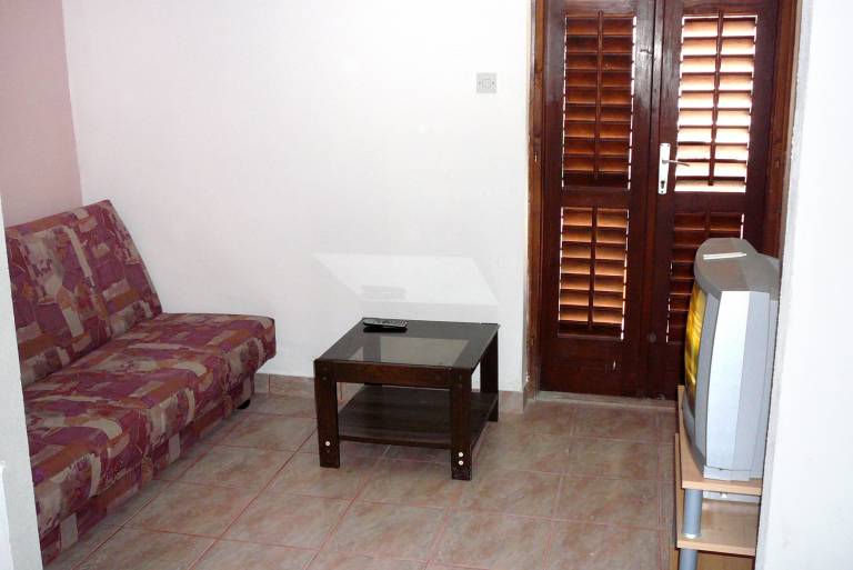Two bedroom apartment with terrace and sea view Postira, Brač (A-2919-b) — photo 2