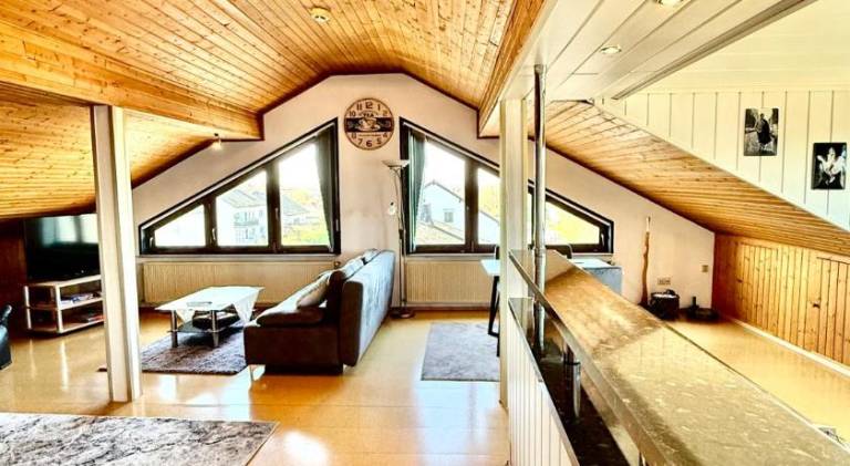 Charmante Ferienwohnung Ziegler mit Pool in Giessen