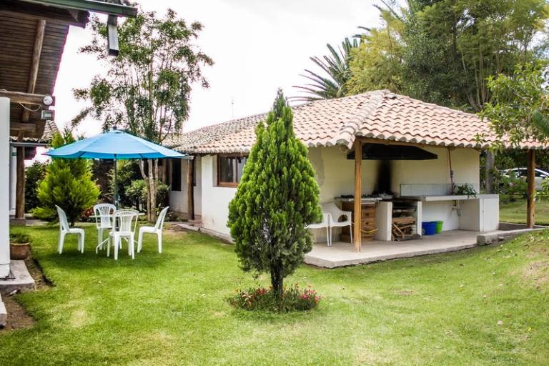 Hosteria Airport Garden in Tababela