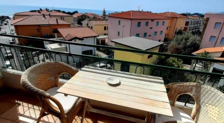 Rental apartment with 3 rooms for 6 persons — photo 3