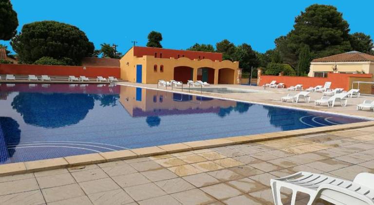Vacargeles casa Les Muriers et Les Chenes verts calme clim wifi animations piscine mini golf — photo 3