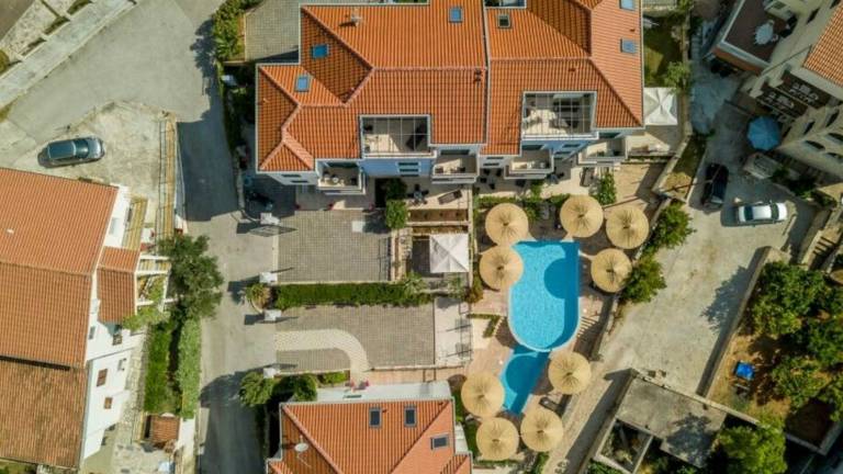 Seaview apartment Clementin with shared pool - EOS CROATIA — photo 5