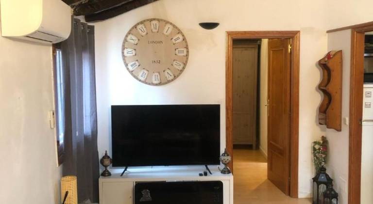 Beautiful holiday apartment | Close to Royal Palace of Madrid | Pets allowed in Madrid