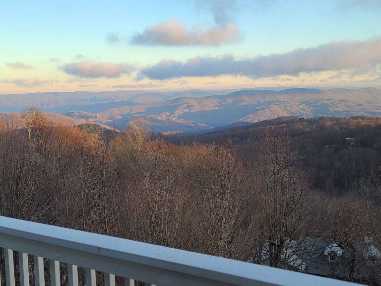 House  Beech Mountain