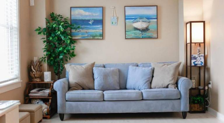 Vacation home | Beach nearby | Perfect for remote work | Pets allowed in Virginia Beach, VA