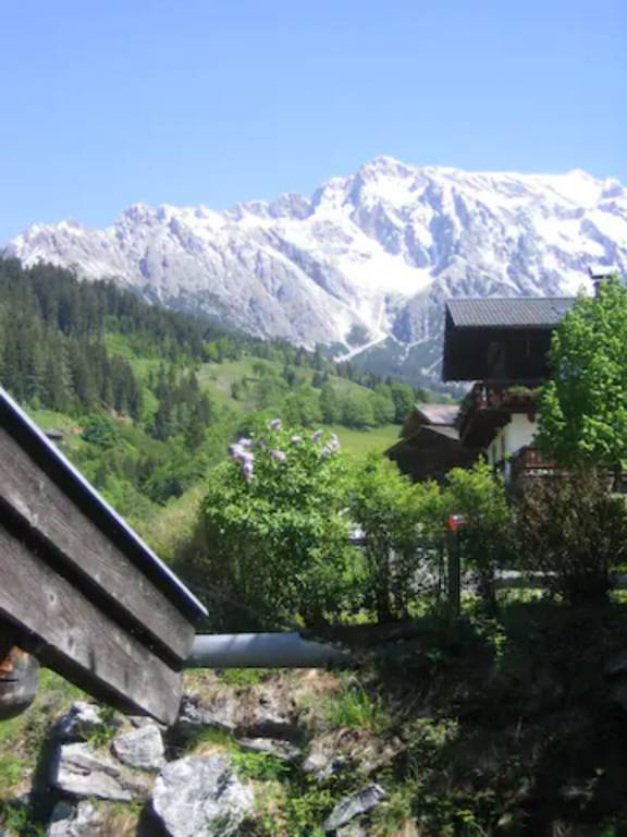 Children-friendly rental apartment with barbeque & terrace | Close to the ski | Pet-friendly — photo 3