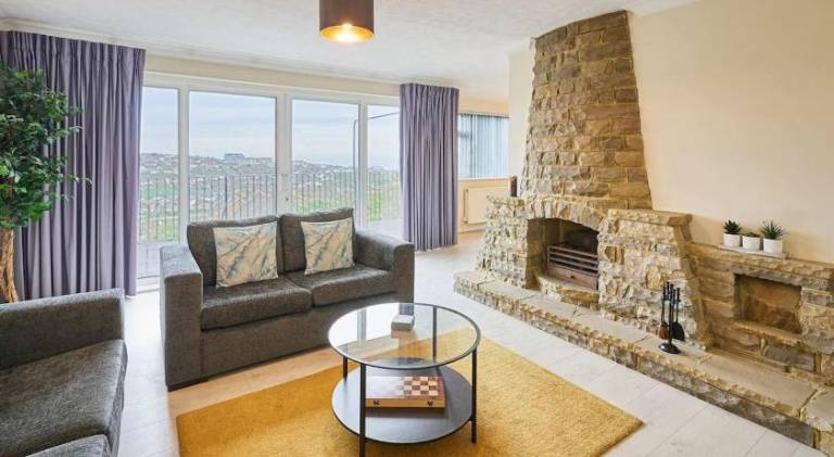Rental apartment with 3 rooms for 8 persons — photo 2