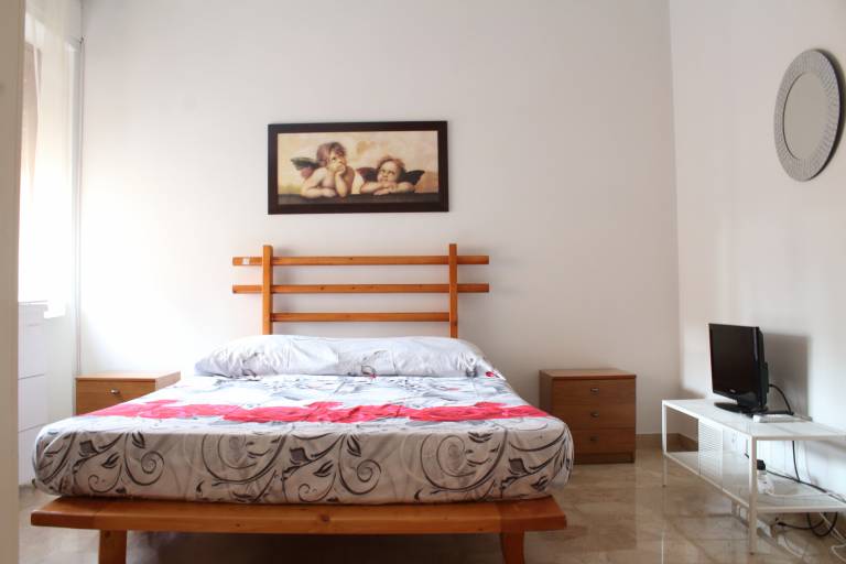 Child-friendly wonderful rental apartment with patio | City view | Good for workation | Dogs allowed — photo 2