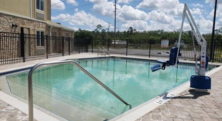 Woodspring Suites Orlando International Drive — photo 3