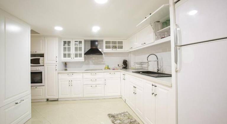 Apartment with pool | Close to Hadrian's Gate — photo 4