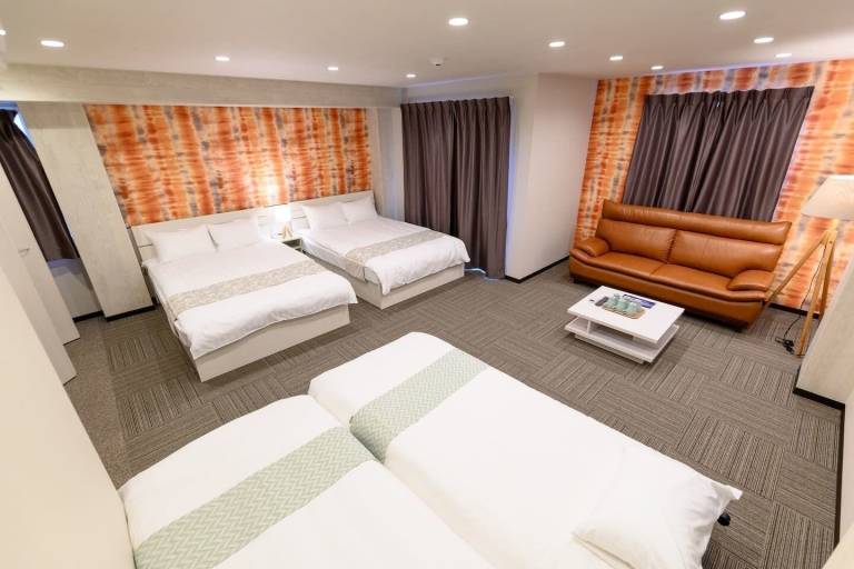 Pension 3 Chome-29 Sugamo
