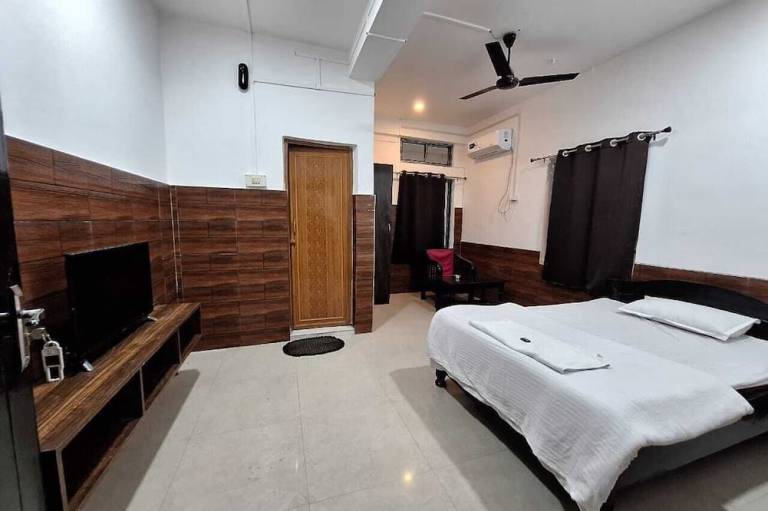 Hotel High East