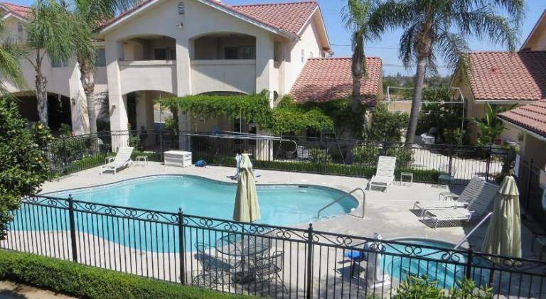 Garden Inn and Suites — photo 5
