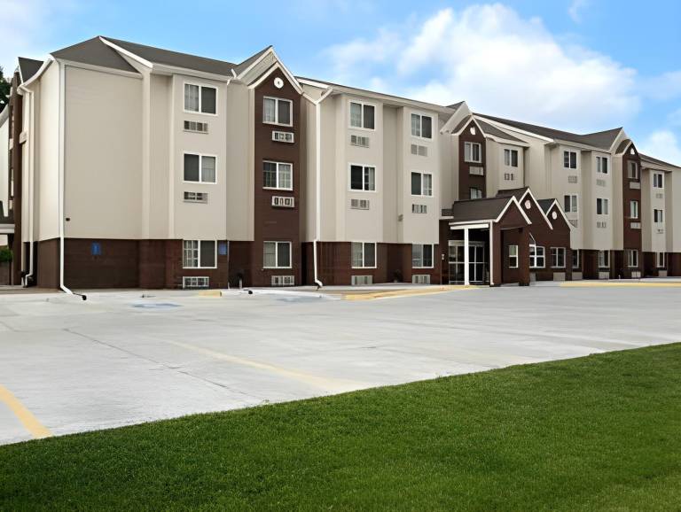 Microtel Inn & Suites by Wyndham Kearney in Kearney, NE