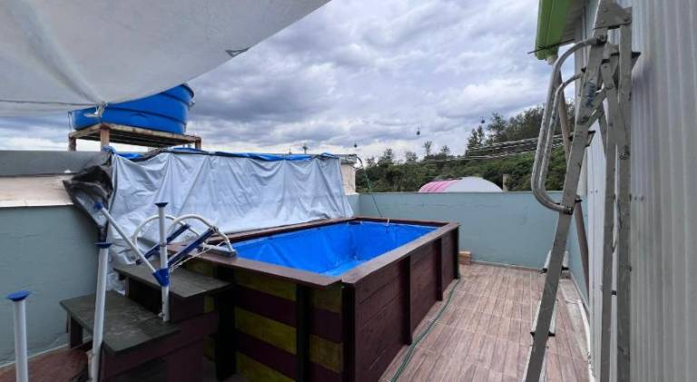 Vacation home with pool — photo 3