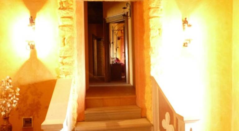 Serviced apartment with BBQ, pool & yard — photo 5