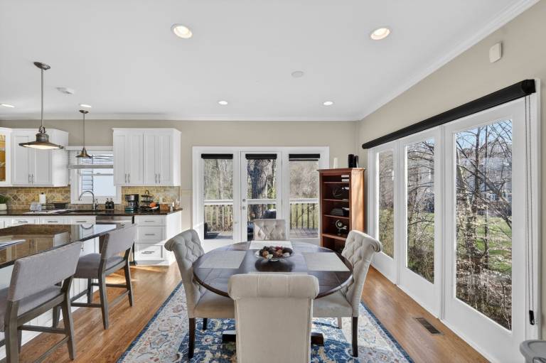 Family-friendly nice condo | Pets are welcome — photo 3