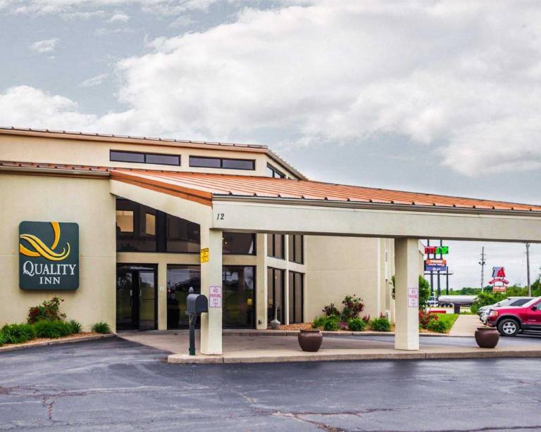 Quality Inn Foristell in St. Charles, MO