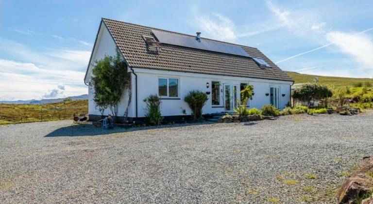 Burnside Cottage & Caravan Woodend — photo 4
