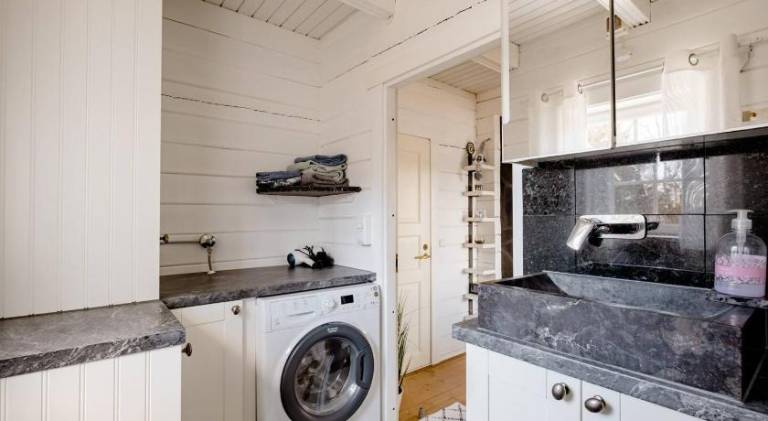 3 Bedroom Cottage with Sauna by the Sea — photo 4