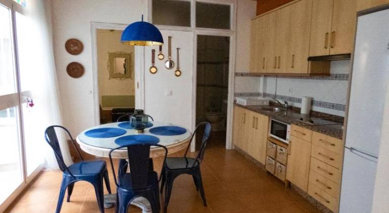 Holiday apartment with patio | Close to Mosque–Cathedral of Córdoba — photo 4