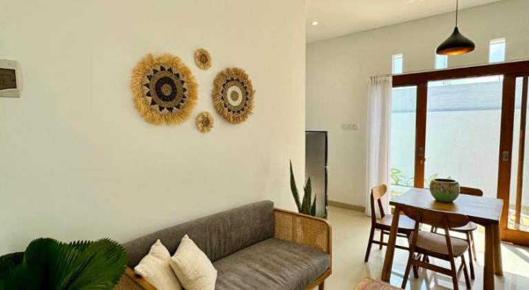 Charming vacation home with terrace & private pool | Good for workation | Pets are welcome — photo 2