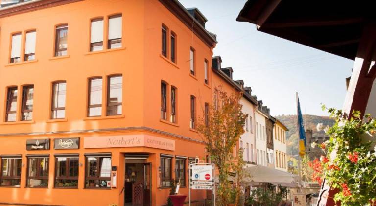 Neubert s Gasthaus am Rhein — photo 2