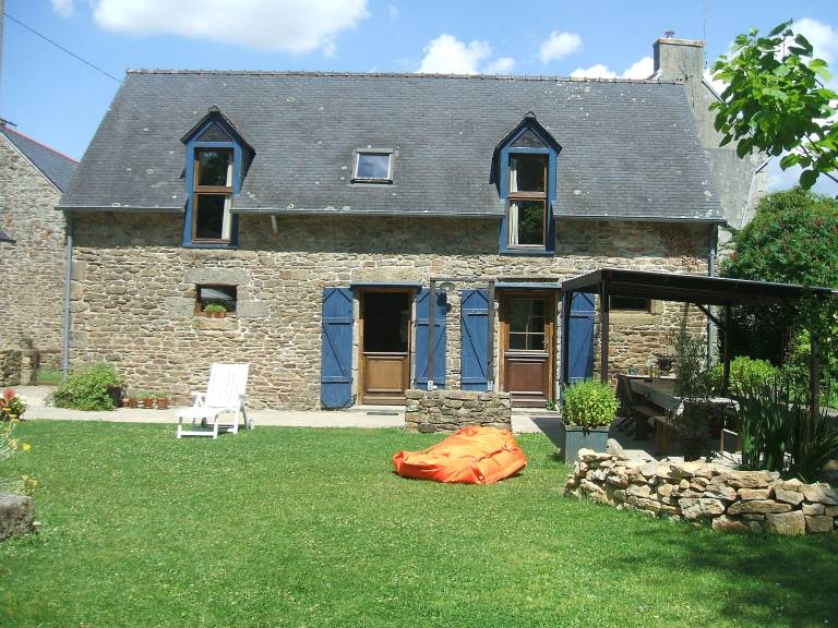 Lovely vacation home with yard | Dogs allowed in Concarneau