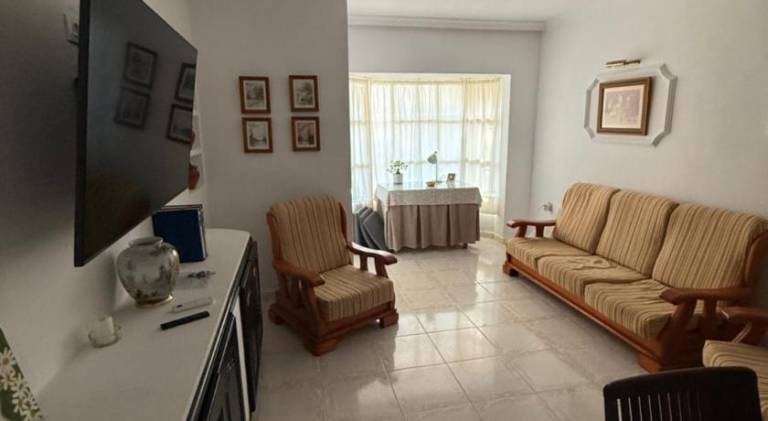 Beautiful vacation home with pool | Pets allowed — photo 2