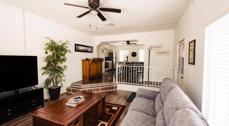 Rental apartment | Near Fremont Street Experience — photo 2
