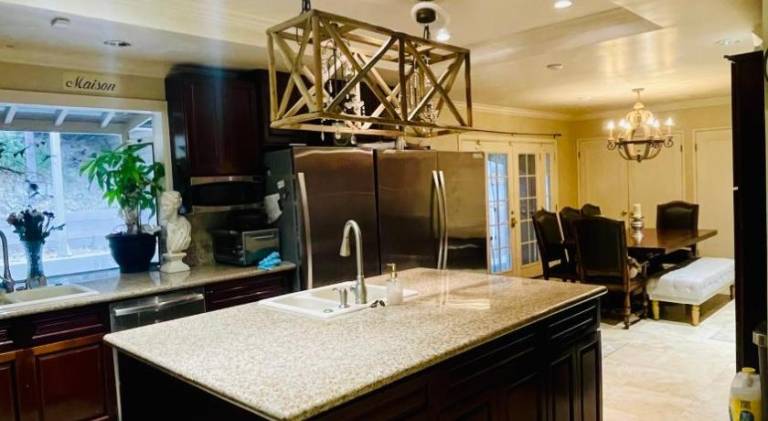 Bed & Breakfast Encino